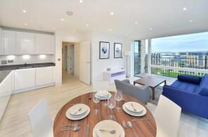 30, 3 Abbotsford Court, Lakeside Drive, London NW10 7FZ