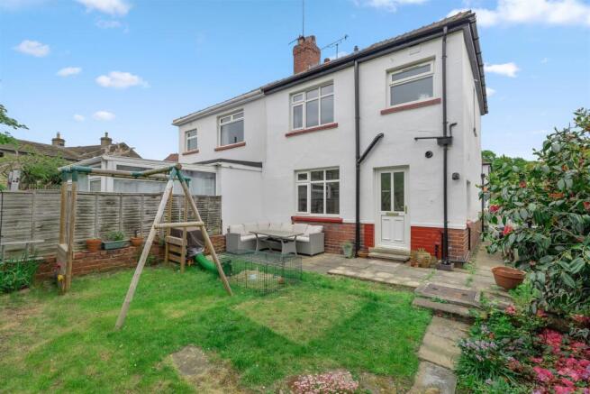 3 bed Semi-Detached for sale Image 5
