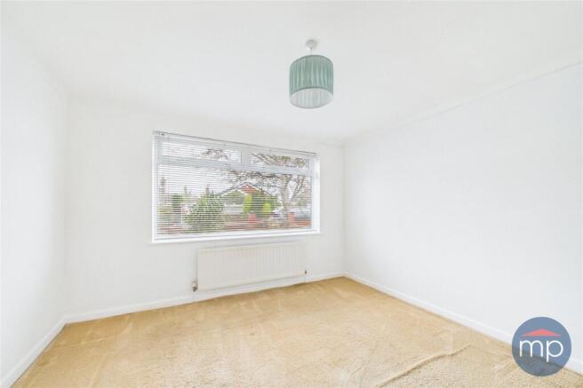 2 bed Bungalow for sale Image 11
