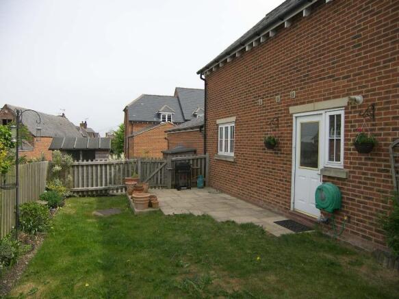 Photo 3