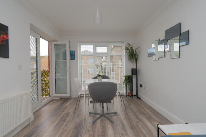 general Flat 11, 35
