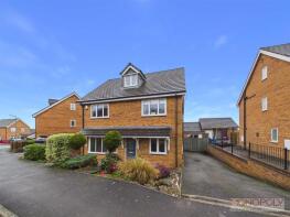 2, Fox Close, Summerhill, Wrexham LL11 4QH