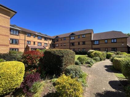 Avonlea Court, Cloverdale Drive, Longwell Green, Bristol