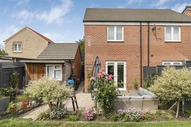 Hestia Close, Keynsham photo 4