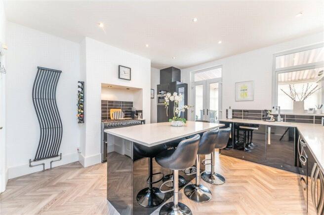 2 bed Terraced for sale Image 7
