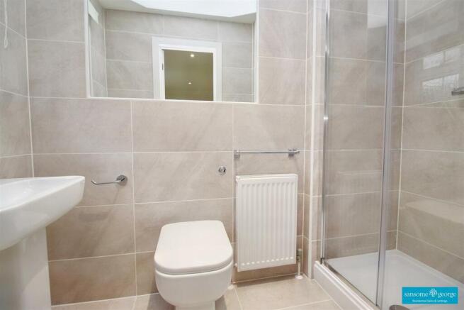 En Suite 1