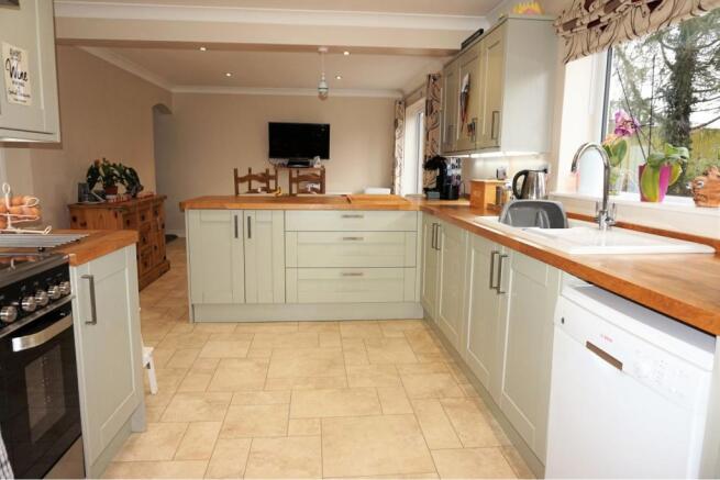 Kitchen / Diner