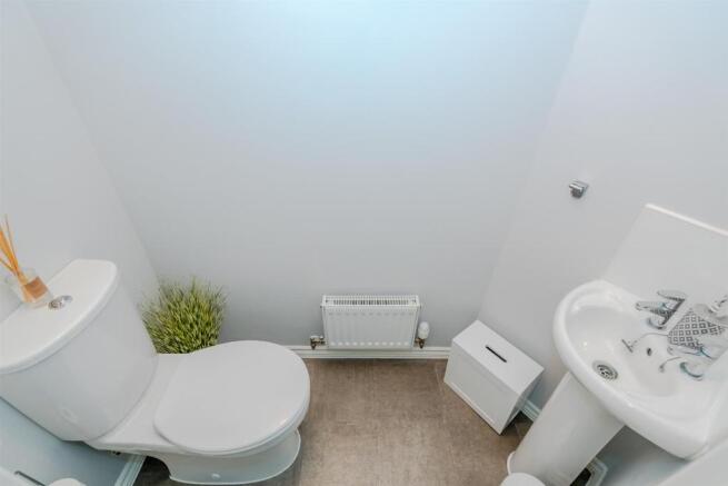 51, Water Reed Grove, Walsall, West Midlands, WS2 