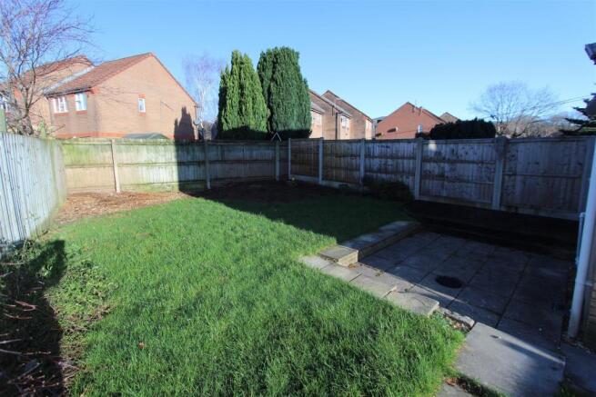 13 Waun Erw - Back Garden.jpg