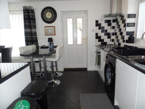 KITCHEN/BREAKFAST ROOM photo