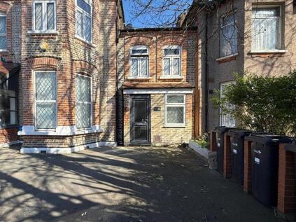 Aldborough road south, Seven Kings