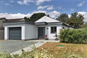 21d, Court Meadow, Stone, Berkeley GL13 9LR