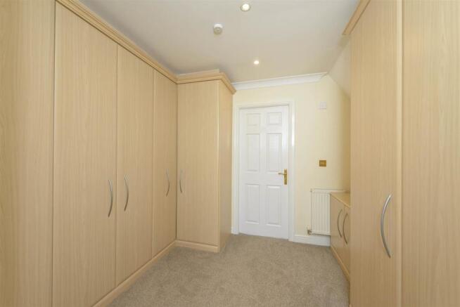 10WestwoodClose_051.jpg