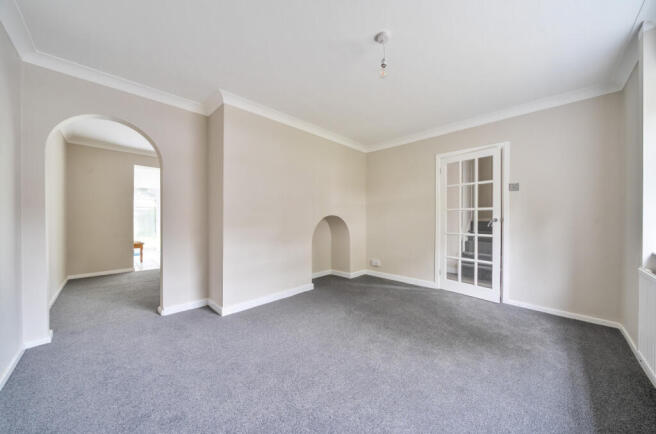 1370368-2-68f17aa...