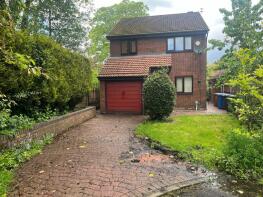 14, Eppleworth Rise, Manchester M27 8LD