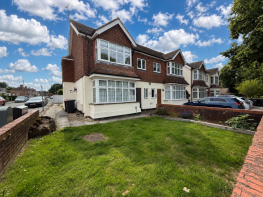 5, The Cloisters, Priory Road, Dunstable LU5 4NF
