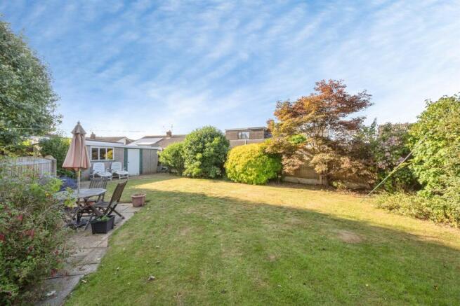 3 bed Semi-Detached Bungalow for sale Image 4