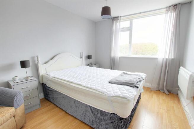 Flat 3 bedroom