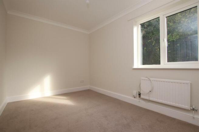 Bedroom 2.JPG