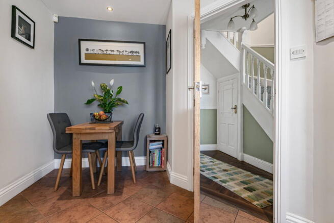 2 bed Terraced for sale Image 7