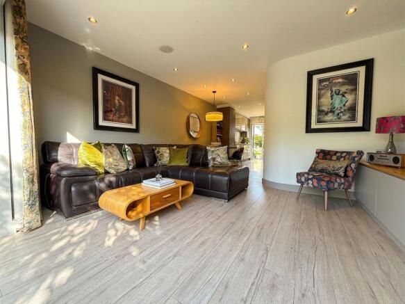 4 bed End of Terrace for sale Image 12