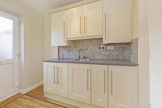 Utility Room-1.jpg