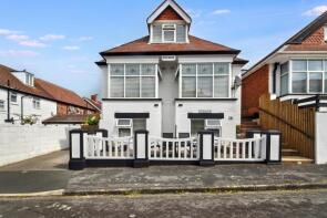 1, Trafalgar Avenue, Skegness PE25 3EU