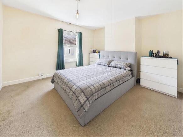 2 bed Terraced for sale Image 9