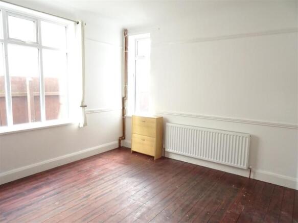 Sitting/Dining Room