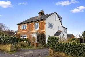 5, Broadwell Road, Wrecclesham, Farnham GU10 4QH