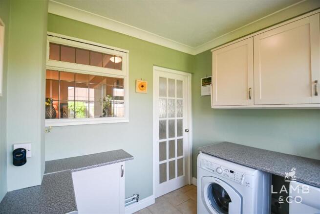UTILITY ROOM: