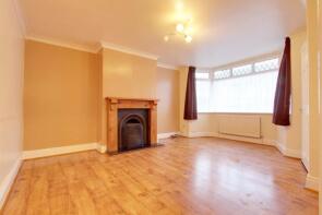 8, Lee Avenue Drive, Withernsea HU19 2HS