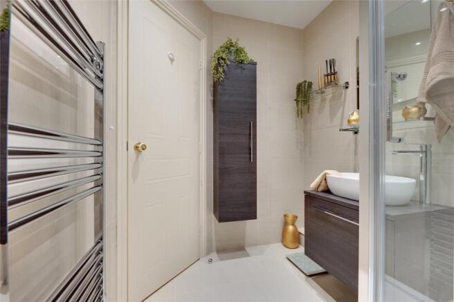 Main Shower Room
