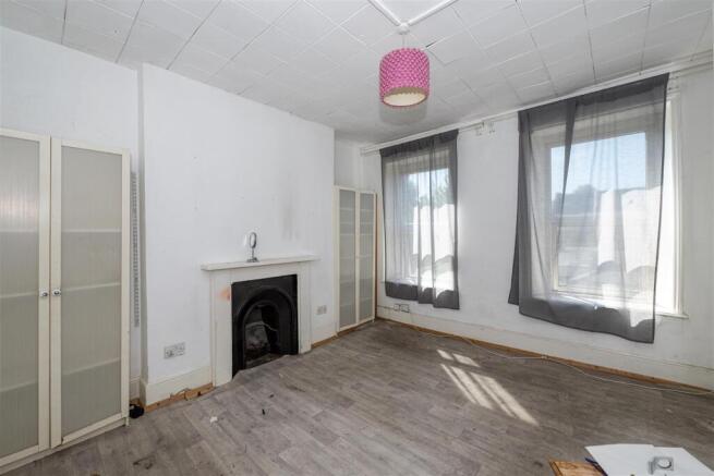 Bedroom One.jpg