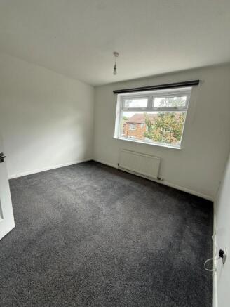 3 bed End of Terrace to rent Image 8