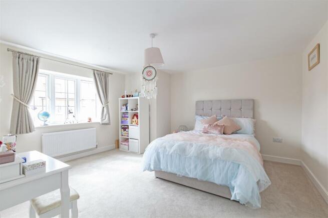 Bedroom 2-1.jpg