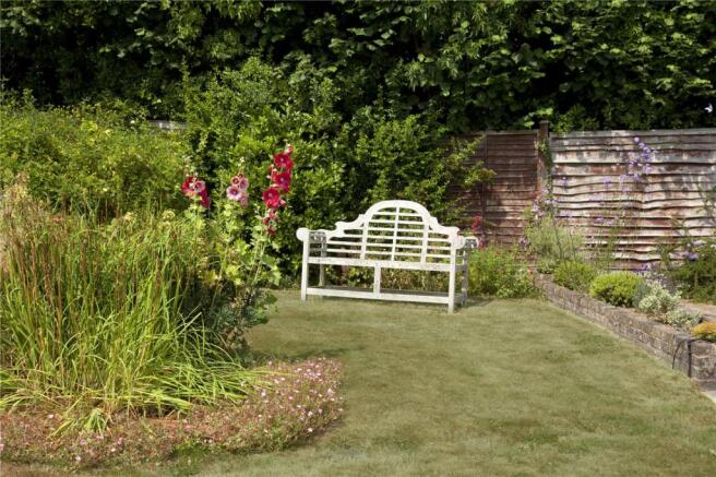 Garden Cameo