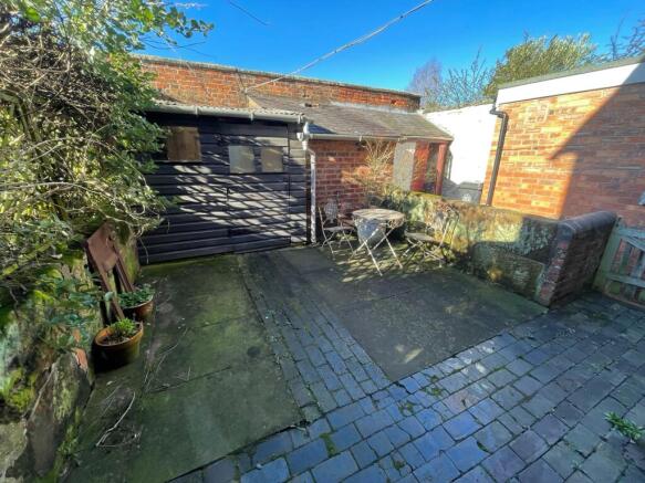 adjacent rear14 mill street