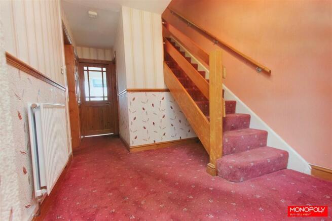 Hallway (2).jpg