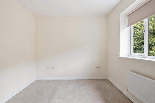 2 bed House for sale Image 12
