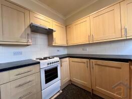 18, Kestrel Court, Southport PR9 9BS