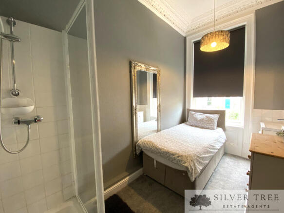 7 bed Terraced for sale Image 9