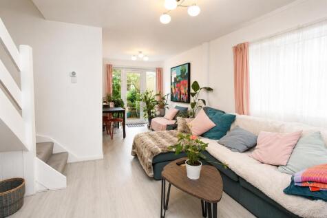 Ferndown Close, South Sutton