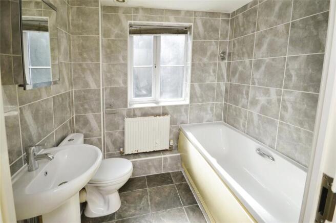 Searchlight Heights, Chattenden, Rochester, Kent, ME3 photo 4
