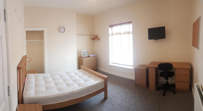 3 bed House to rent Image 4
