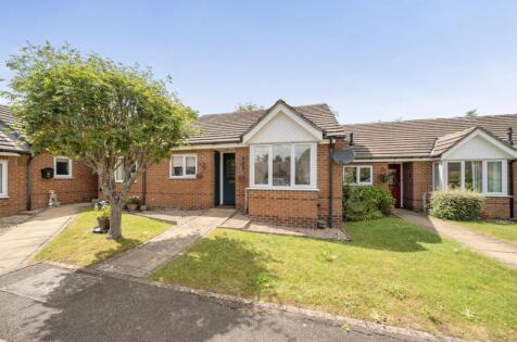 Sourton Place, Daventry, NN11