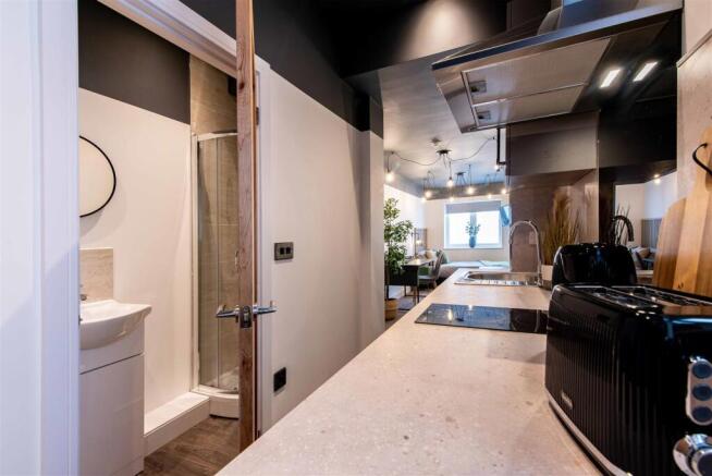 86 wolfa st-low-25.jpg