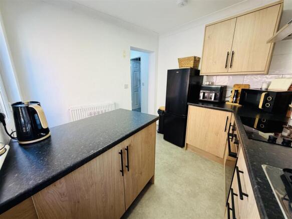 2 bed Terraced for sale Image 10