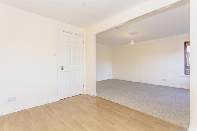 Lounge & Dining Room