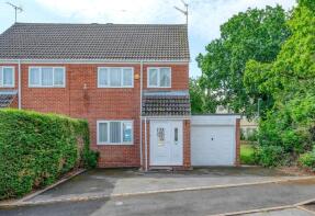 16, Lassington Close, Redditch B98 0LW